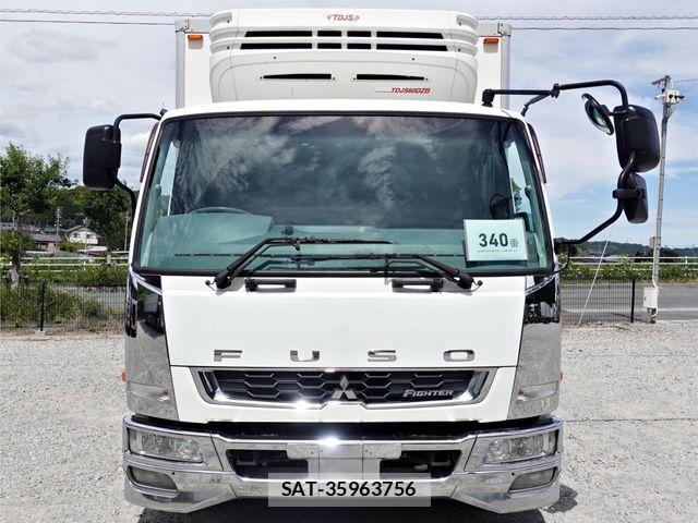 Mitsubishi FIGHTER 2015-12 8524861-1