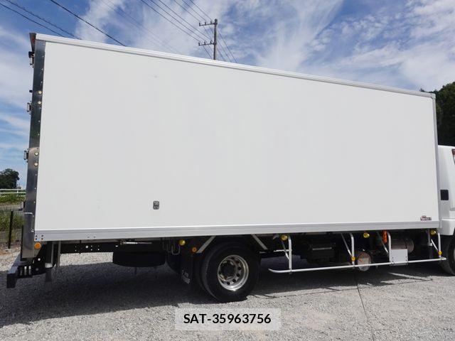 Mitsubishi FIGHTER 2015-12 8524861-4