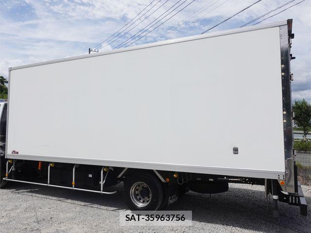 Mitsubishi FIGHTER 2015-12 8524861-6