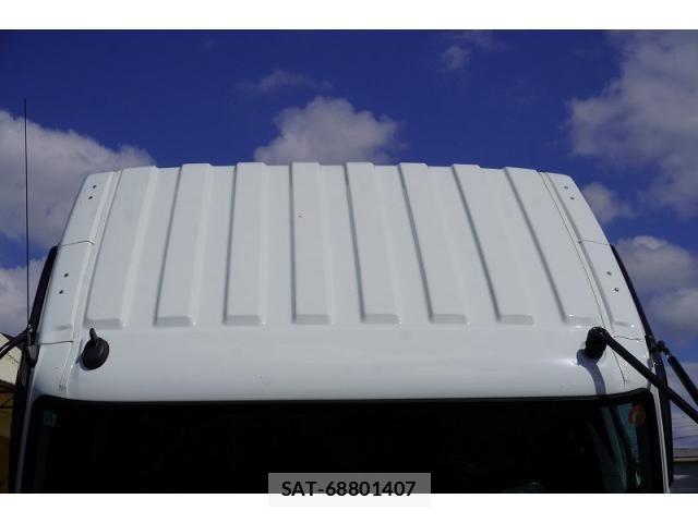 Mitsubishi FIGHTER 2025-10 8524842-16