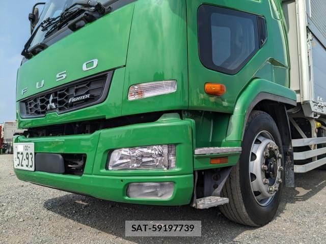 Mitsubishi FIGHTER 2022-05 8524848-25