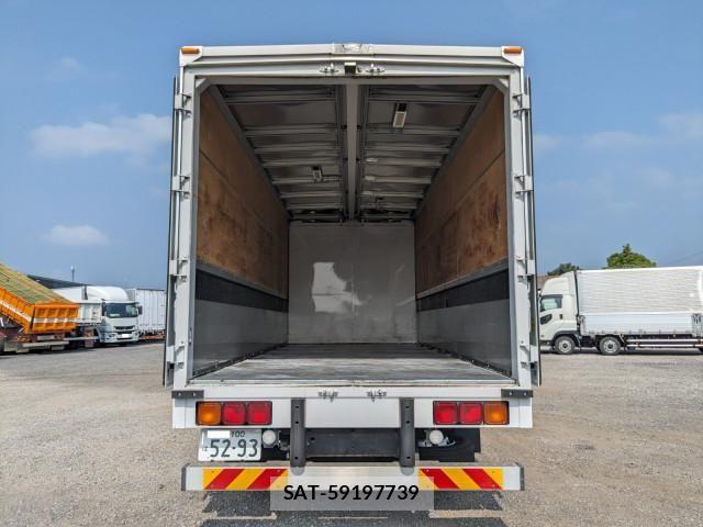 Mitsubishi FIGHTER 2022-05 8524848-7