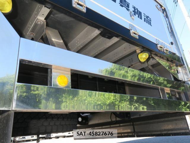 Mitsubishi FIGHTER 2019-12 8524849-18