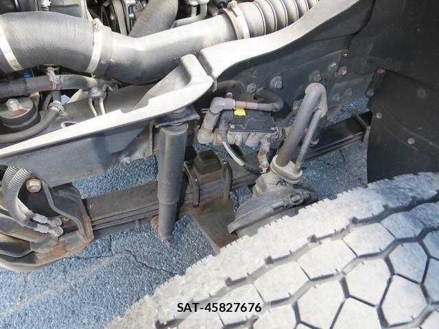 Mitsubishi FIGHTER 2019-12 8524849-24