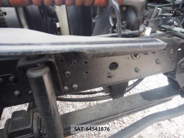 Mitsubishi FIGHTER 2004-10 8524859-22