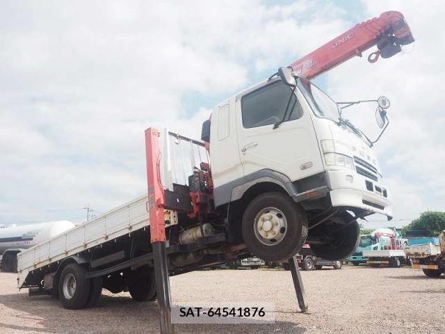 Mitsubishi FIGHTER 2004-10 8524859-8