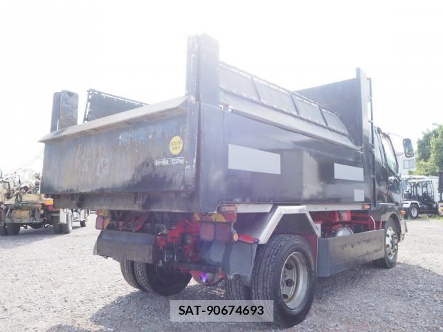 Mitsubishi FIGHTER 2012-08 8524857-4