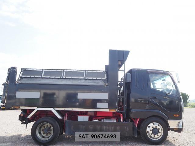 Mitsubishi FIGHTER 2012-08 8524857-5