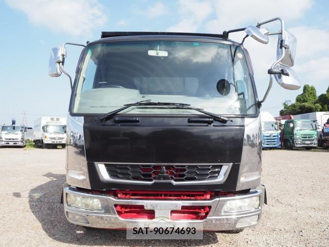 Mitsubishi FIGHTER 2012-08 8524857-7