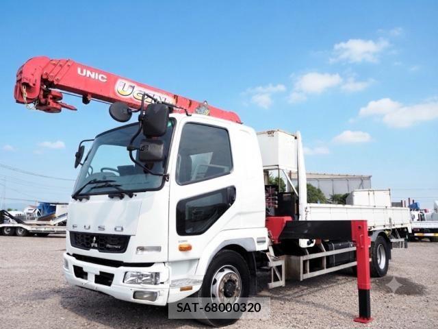 Mitsubishi FIGHTER 2014-03 8524858-0