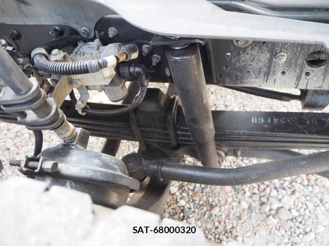 Mitsubishi FIGHTER 2014-03 8524858-15