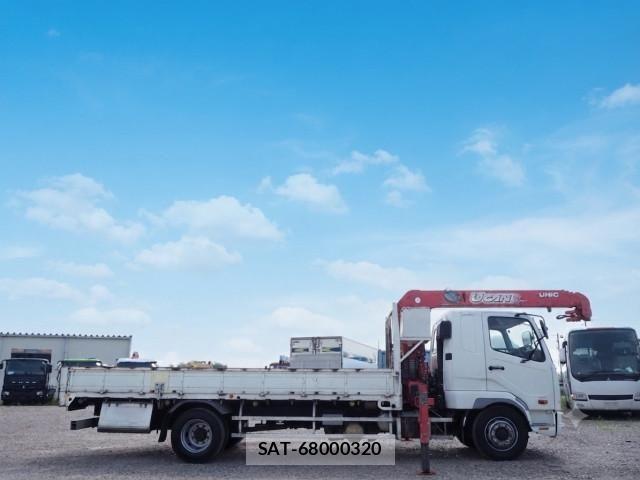 Mitsubishi FIGHTER 2014-03 8524858-5