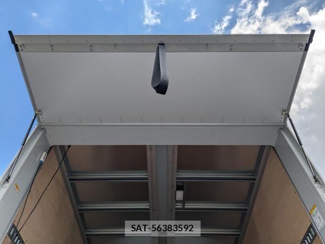 Mitsubishi FIGHTER 2026-02 8524843-12