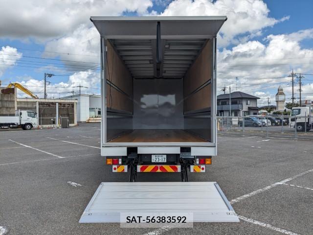 Mitsubishi FIGHTER 2026-02 8524843-8