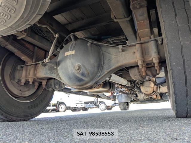 Mitsubishi FIGHTER 2018-09 8524851-19