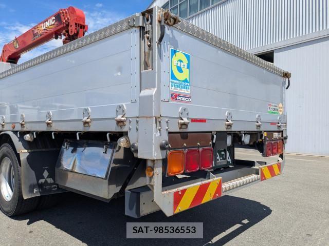 Mitsubishi FIGHTER 2018-09 8524851-5