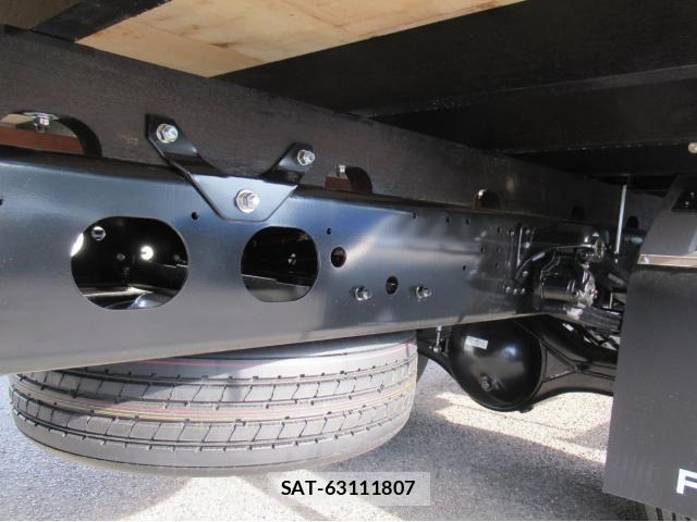 Mitsubishi FIGHTER 2026-04 8524847-18