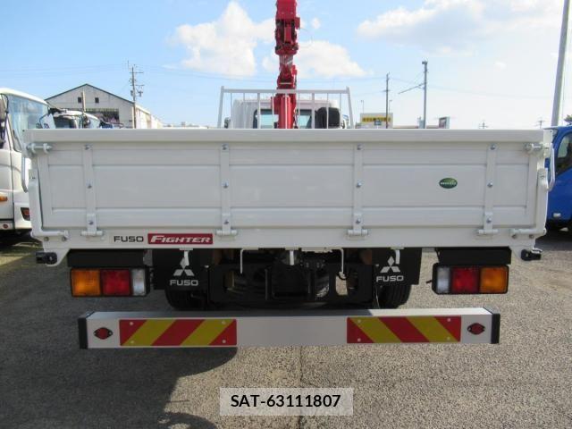 Mitsubishi FIGHTER 2026-04 8524847-4