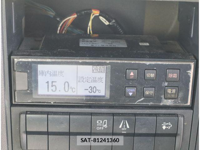 Mitsubishi FIGHTER 2020-12 8561879-23