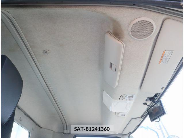Mitsubishi FIGHTER 2020-12 8561879-25