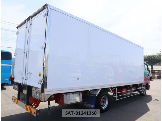 Mitsubishi FIGHTER 2020-12 8561879-2