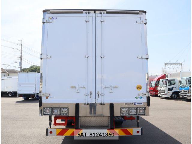 Mitsubishi FIGHTER 2020-12 8561879-3