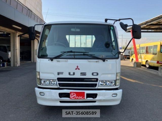 Mitsubishi FIGHTER 2005-06 8561890-2