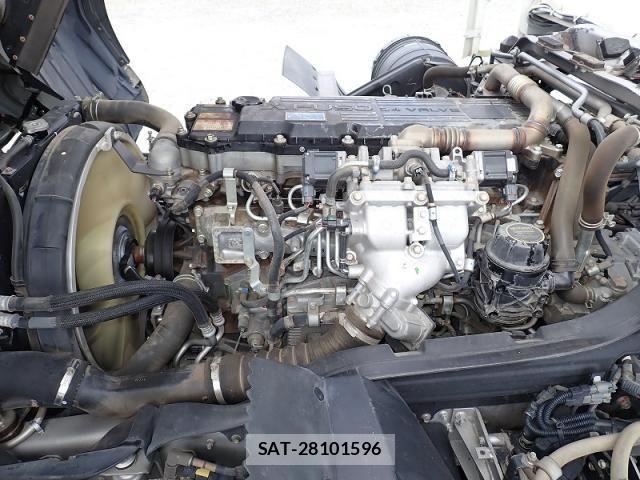 Mitsubishi FIGHTER 2021-12 8561877-24
