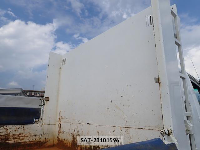 Mitsubishi FIGHTER 2021-12 8561877-8