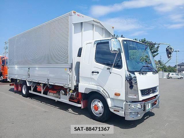 Mitsubishi FIGHTER 2020-02 8626746-1