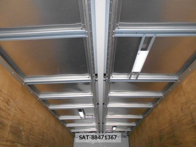 Mitsubishi FIGHTER 2020-02 8626746-8