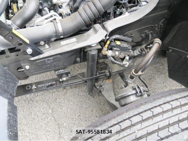 Mitsubishi FIGHTER 2025-07 8626740-20