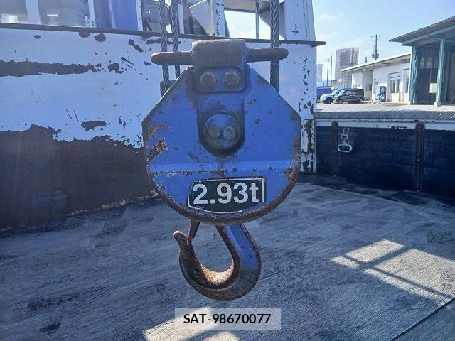 Mitsubishi FIGHTER 2011-07 8626748-12