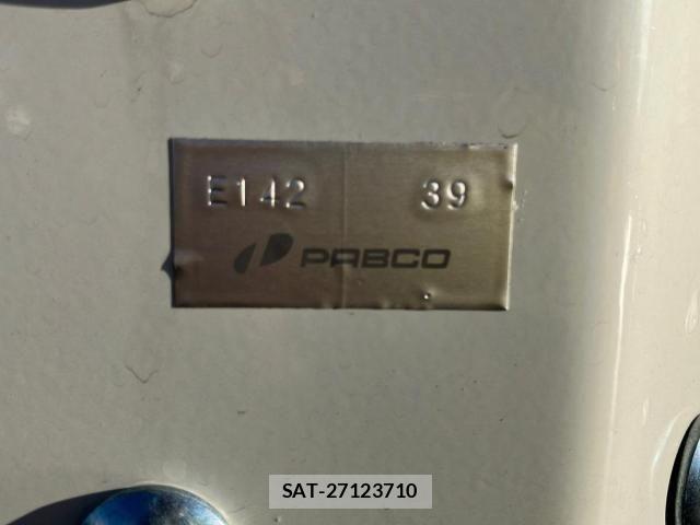 Mitsubishi FIGHTER 2025-12 8626741-6