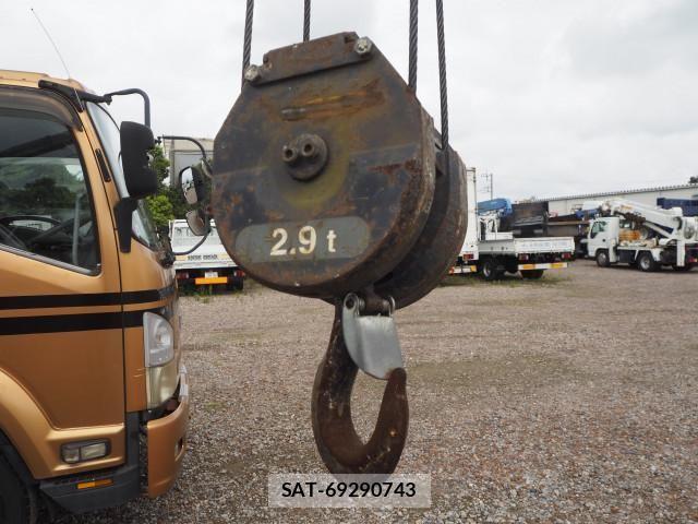Mitsubishi FIGHTER 2015-12 8626743-14