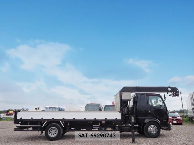 Mitsubishi FIGHTER 2015-12 8626743-5