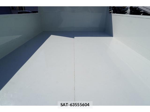 Mitsubishi FIGHTER 2024-04 8626736-18
