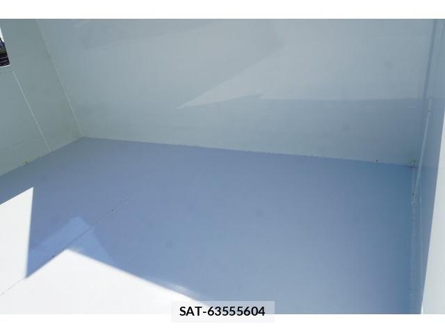 Mitsubishi FIGHTER 2024-04 8626736-22