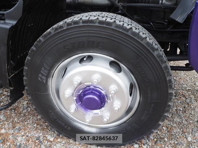 Mitsubishi FIGHTER 2011-07 8626745-9