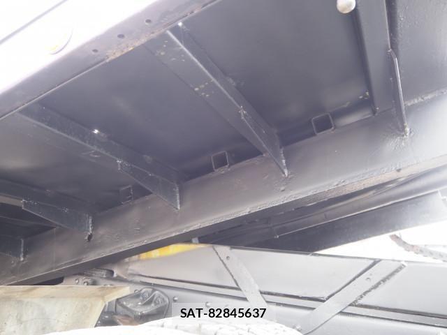 Mitsubishi FIGHTER 2011-07 8626745-20