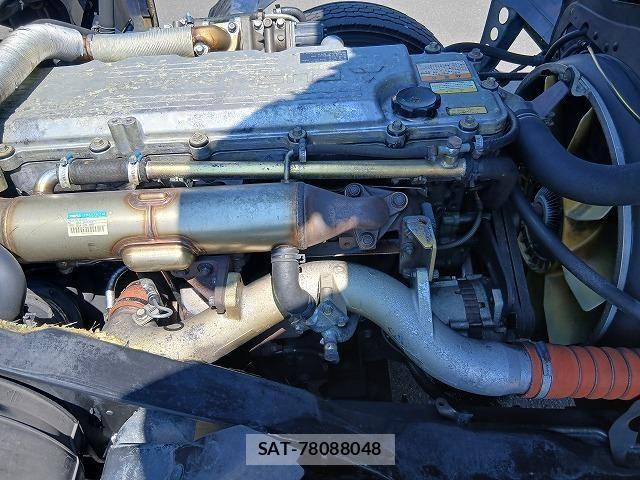 Mitsubishi FIGHTER 2008-01 8626752-18