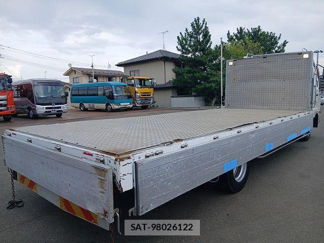 Mitsubishi FIGHTER 2015-09 8626753-10