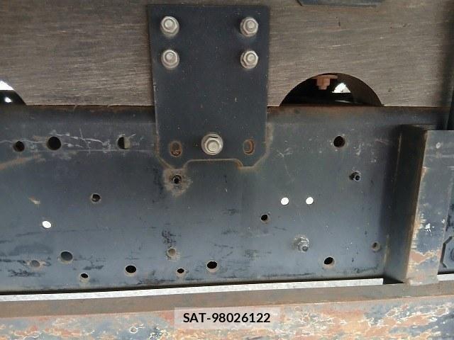 Mitsubishi FIGHTER 2015-09 8626753-21
