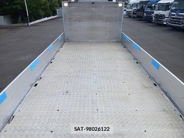 Mitsubishi FIGHTER 2015-09 8626753-6