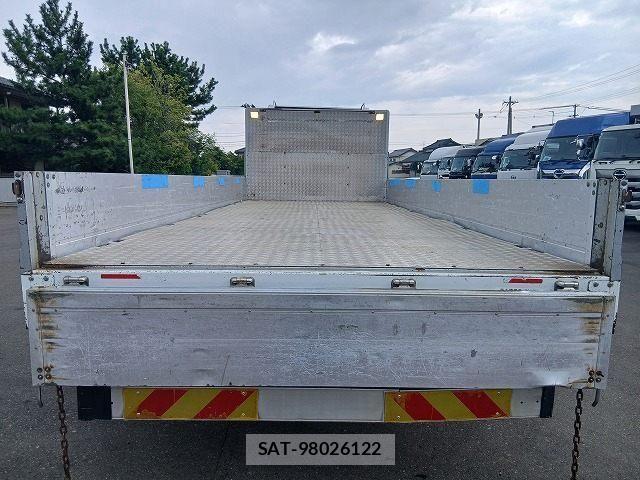Mitsubishi FIGHTER 2015-09 8626753-8