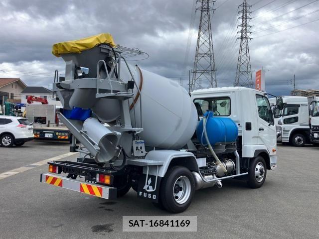 Mitsubishi FIGHTER 2026-02 8626739-2