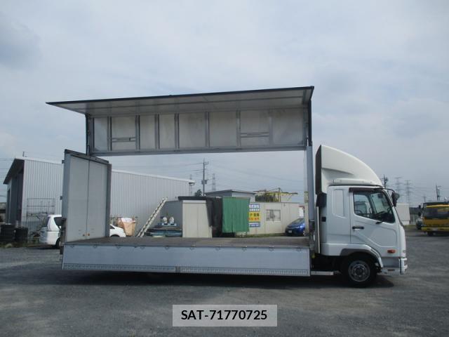 Mitsubishi FIGHTER 2017-08 8626755-10