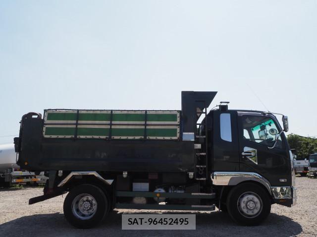 Mitsubishi FIGHTER 2010-11 8626744-6