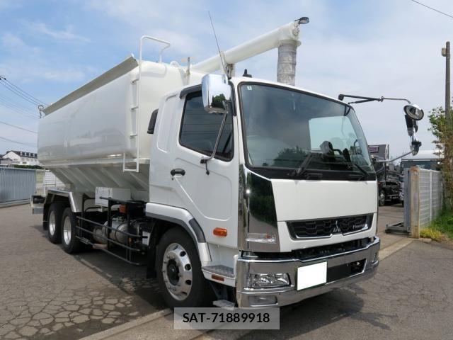 Mitsubishi FIGHTER 2024-02 8659050-0