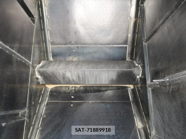 Mitsubishi FIGHTER 2024-02 8659050-6